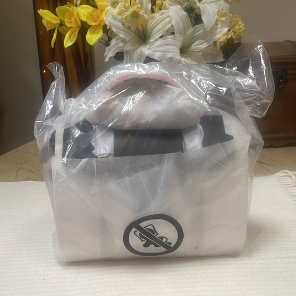 MICHAEL KORS OUTLET - Picture 5 of 6